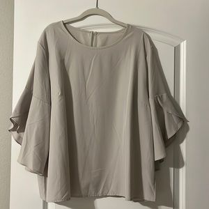 NWOT Shein Off White Ruffle Sleeve Blouse